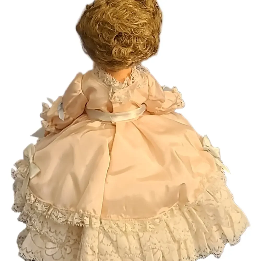 Vintage 1972 Shirley Temple